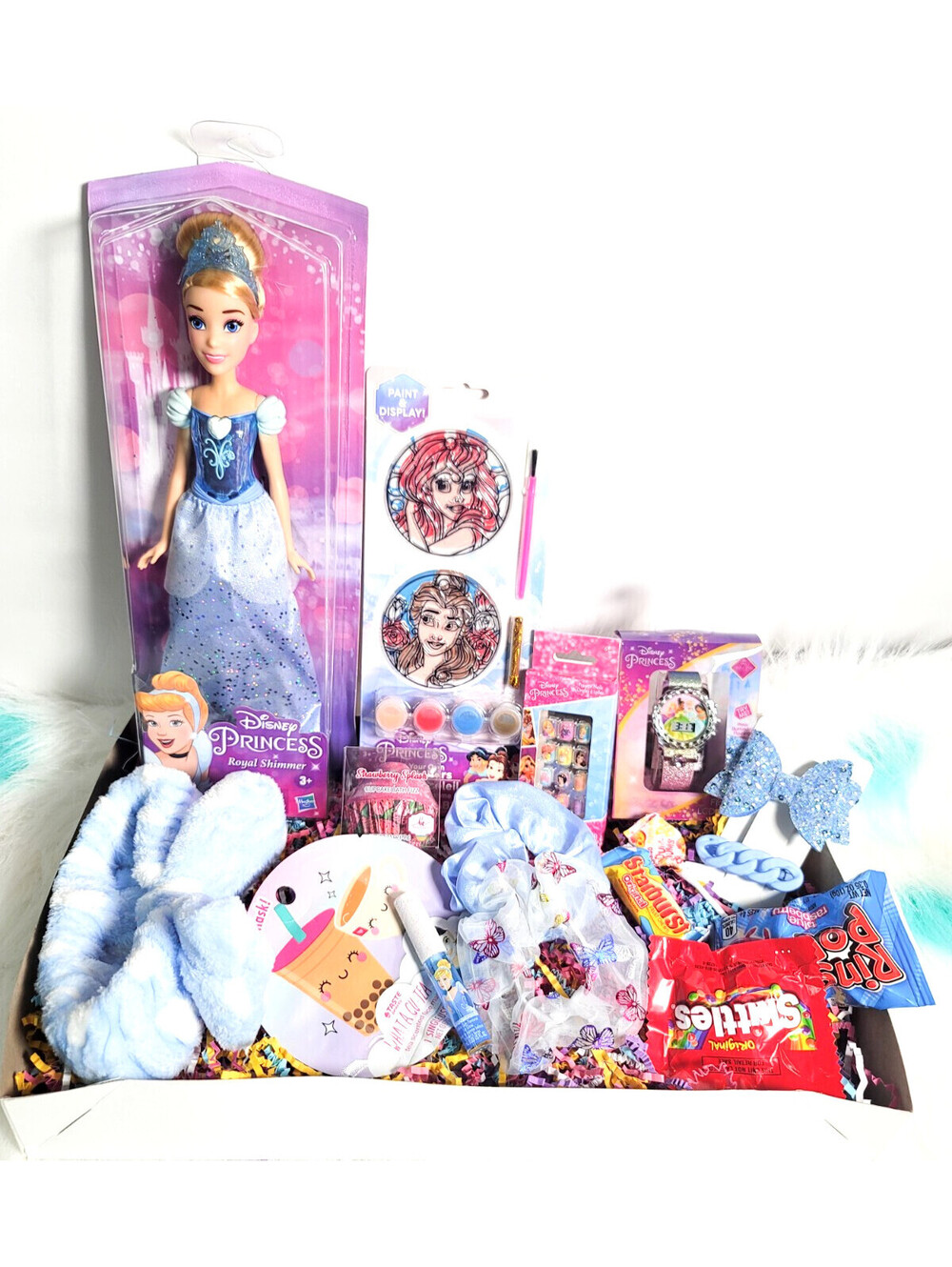 Disney Princess Girls Gift Box with Doll, Art set